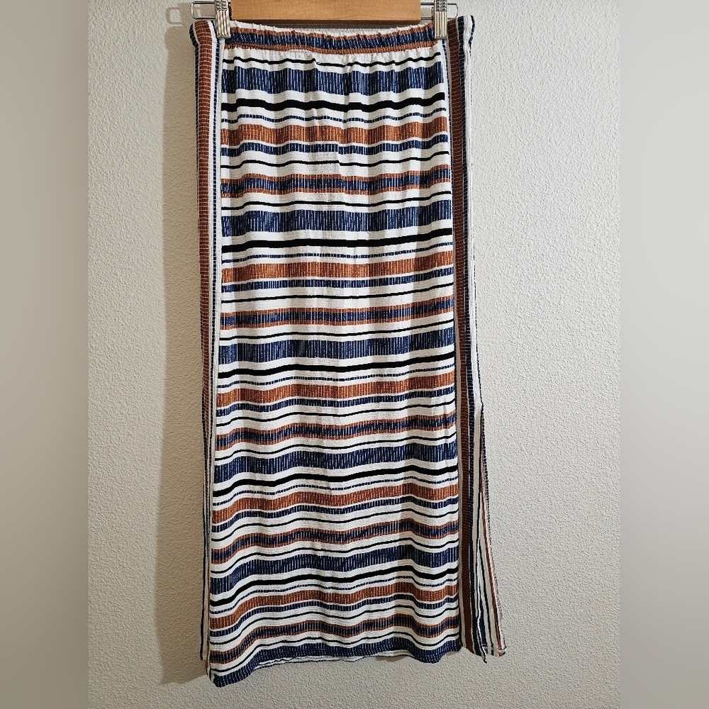 Max Studio Boho Navy and White Striped Maxi Skirt - Picture 5 of 8